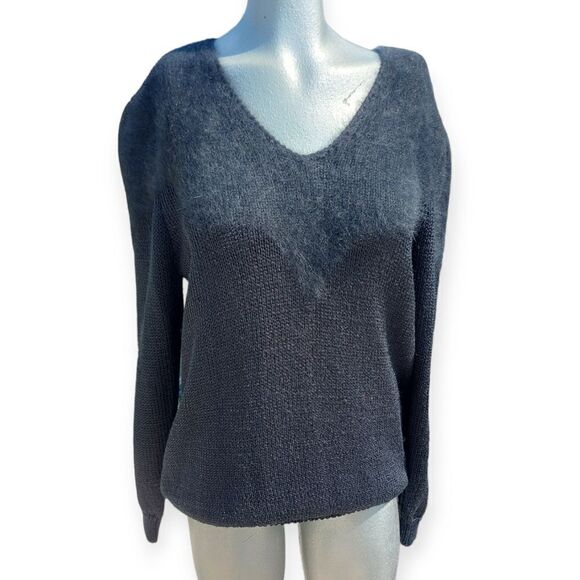 Franco Valeri Vintage Black VNeck Sweater Small - Picture 9 of 9